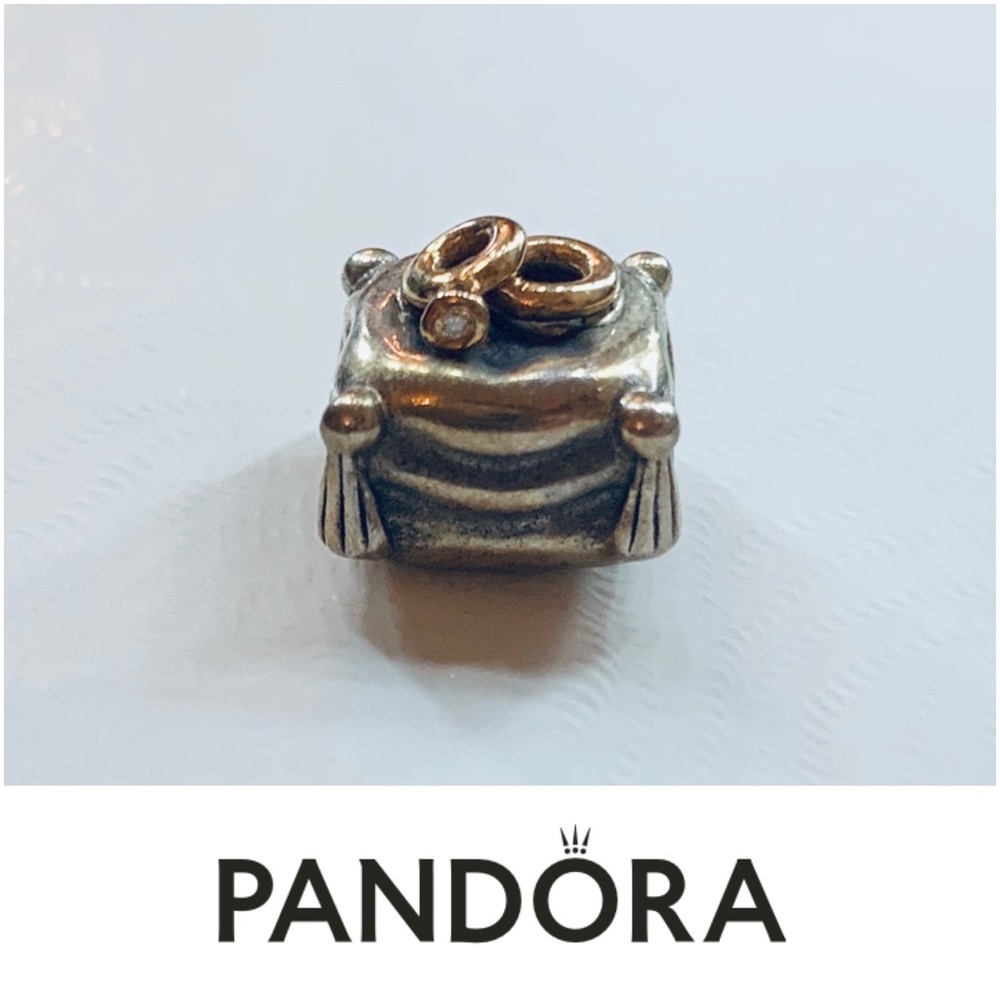 PANDORA Wedding Rings on Pillow Charm